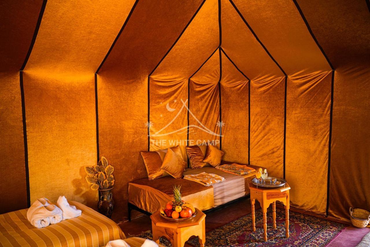 The White Camp - Your Merzouga Luxury Desert Camp & Erg Chebbi Dunes Camel Riding Экстерьер фото